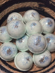 Homemade Bath Bombs