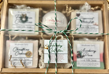 Load image into Gallery viewer, Holiday Collection Box (With Bath Bomb)