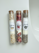 Load image into Gallery viewer, Goat Milk Bath Soaks